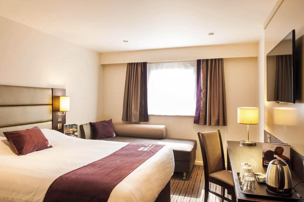 Premier Inn London Greenford Room photo