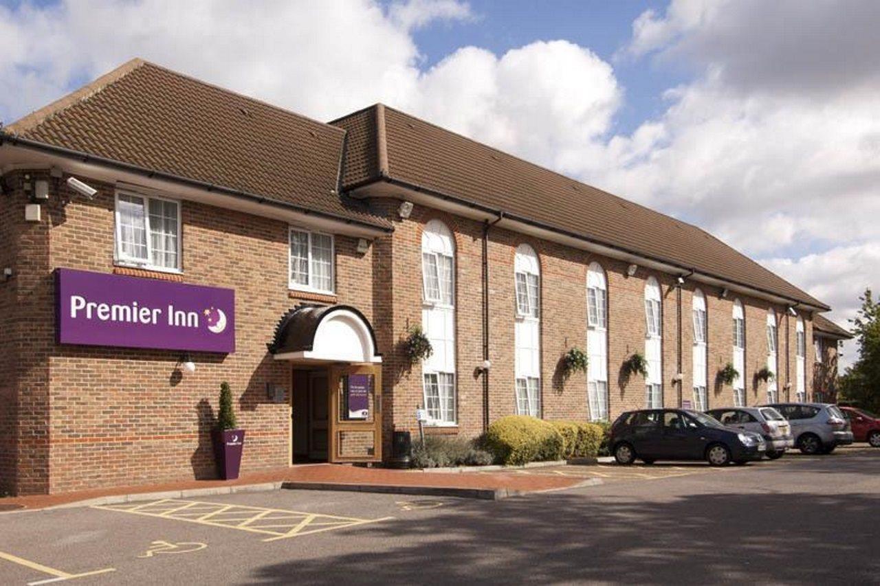 Premier Inn London Greenford Exterior photo