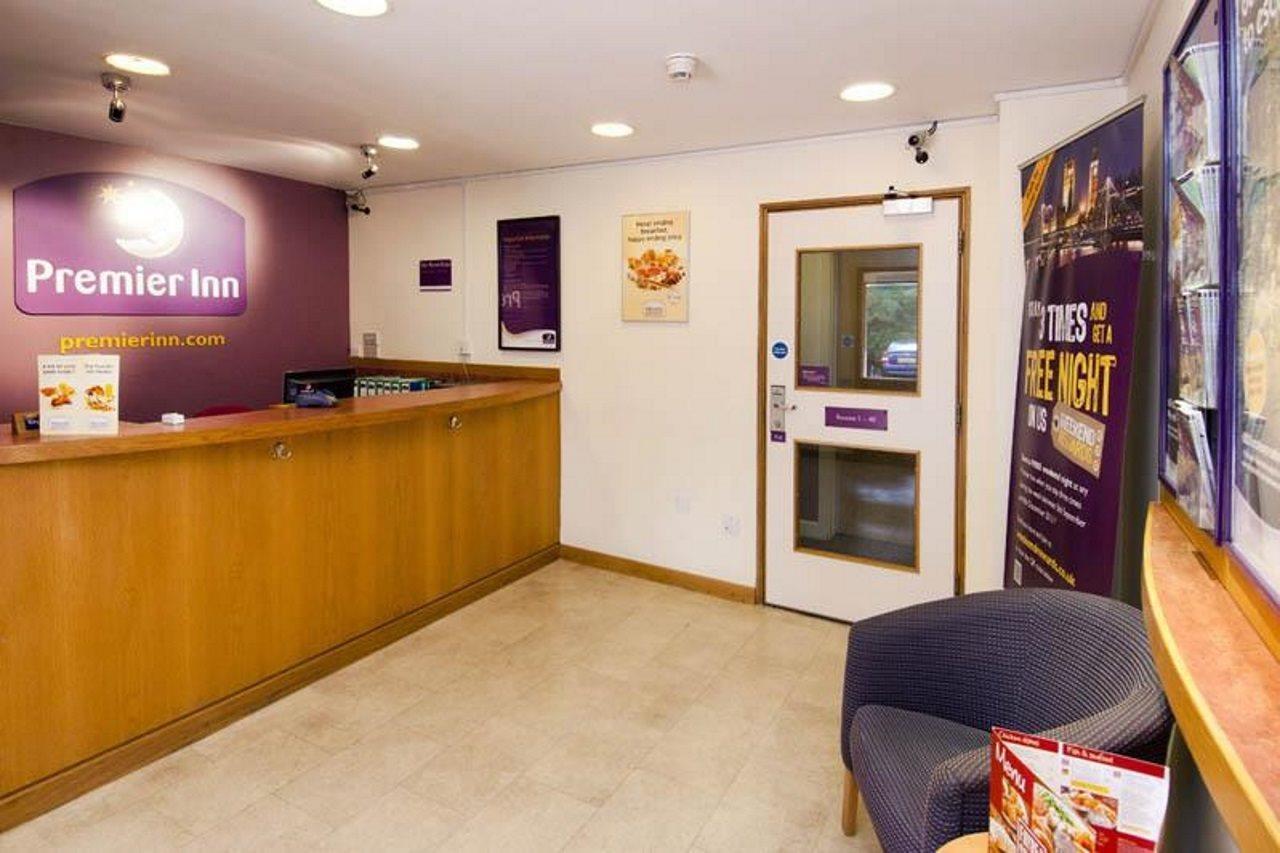 Premier Inn London Greenford Exterior photo